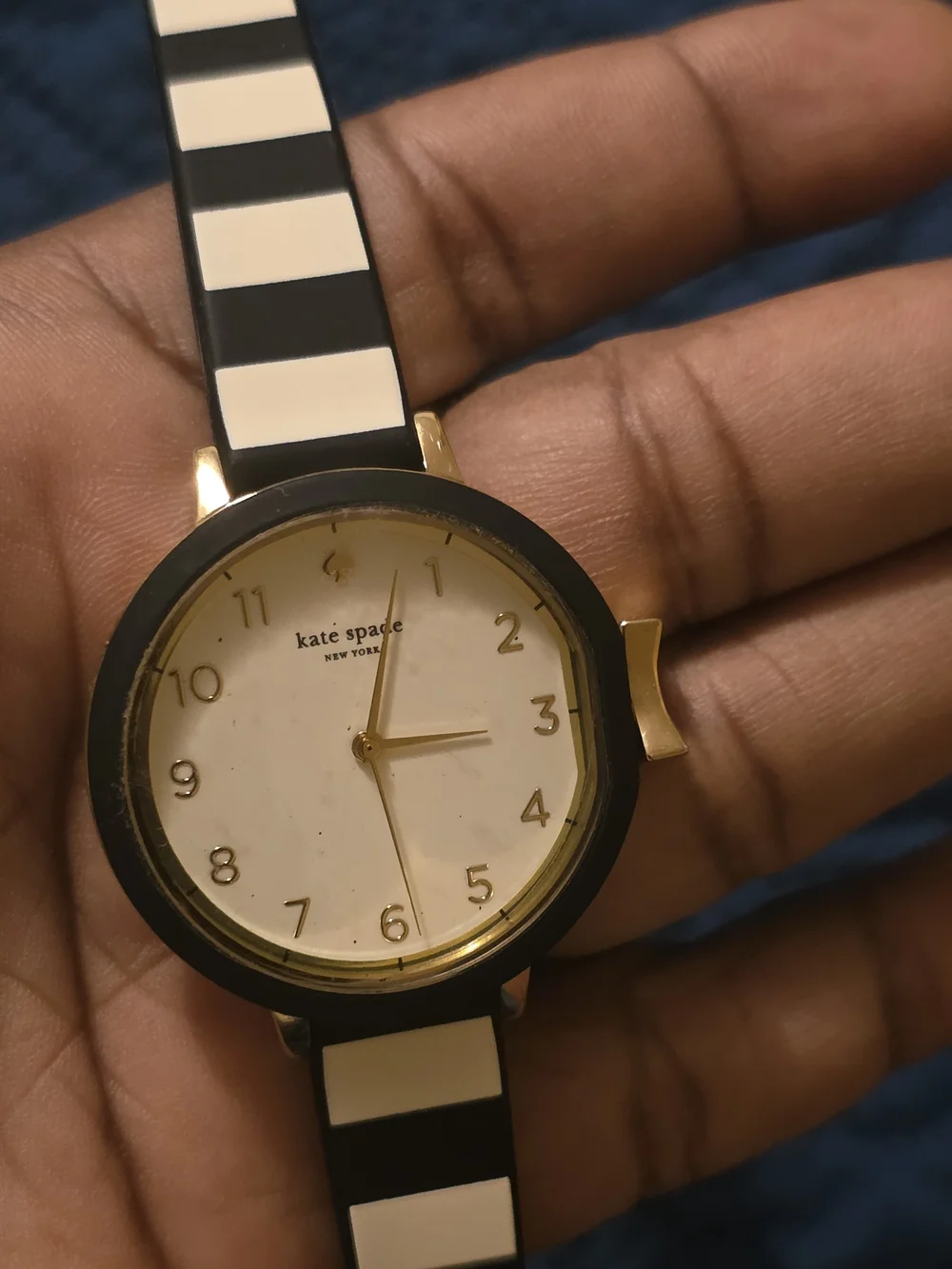 kate spade Black and White Stripe Acrylic Bracelet Watch Need Battery